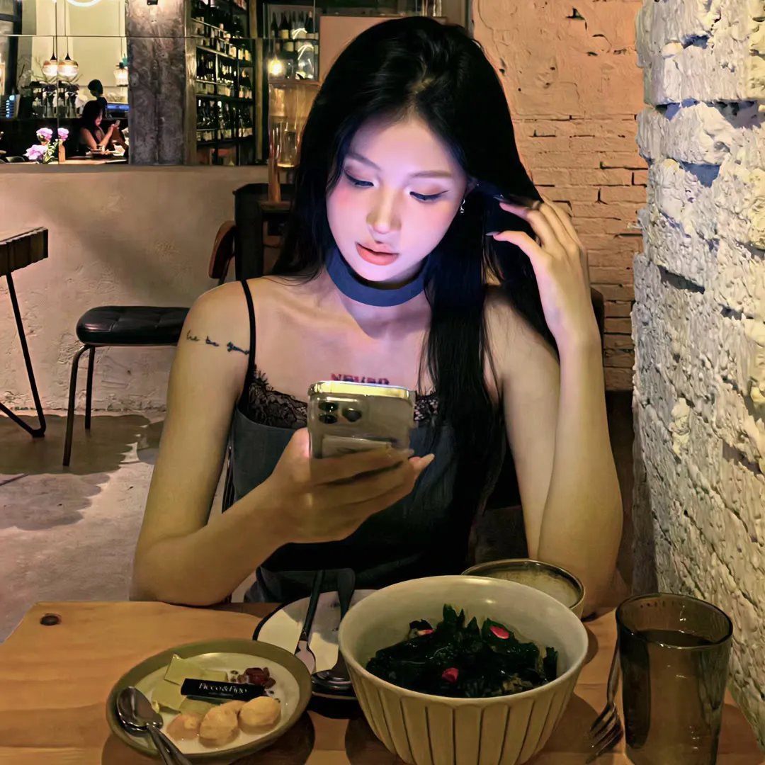 音乐节目现场实拍：脱口秀演员段子冒犯群体，网友直呼被耍